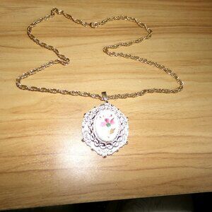 vintage 1/20 12 kt. necklace.
